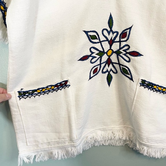 White Tunic Black Hand Embroidered V Neck Top w Fringes One Size - Picture 7 of 7
